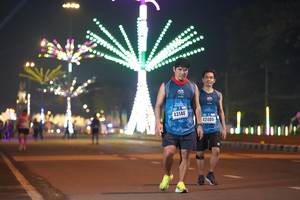 BIB: 43140, 42409
                            <button type="button" onclick="openModal(17573844)" class="btn btn-primary btn-sm float-right btn-popup" data-toggle="modal" data-target=".modal-high-quality">
                        <i class="fas fa-shopping-cart"></i> Add to Cart
                    </button>
                                            <button type="button" onclick="isThisMe(17573844, true)" class="btn btn-success btn-sm float-right btn-popup btn-isme hidden" data-toggle="tooltip" data-placement="bottom" title="นี่คือรูปของคุณใช่ไหม คลิกที่นี่เพื่อเอาเข้าอัลบั้ม">
                        <i class="fas fa-plus"></i> Add to album
                    </button>
                    <button type="button" onclick="isThisMe(17573844, false)" class="btn btn-warning btn-sm float-right btn-popup btn-isnotme hidden">
                        <i class="fas fa-ban"></i> Remove from album
                    </button>