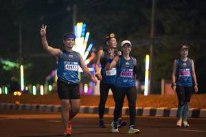 BIB: 42477, 41517, 44303, 121
                            <button type="button" onclick="openModal(17573459)" class="btn btn-primary btn-sm float-right btn-popup" data-toggle="modal" data-target=".modal-high-quality">
                        <i class="fas fa-shopping-cart"></i> Add to Cart
                    </button>
                                            <button type="button" onclick="isThisMe(17573459, true)" class="btn btn-success btn-sm float-right btn-popup btn-isme hidden" data-toggle="tooltip" data-placement="bottom" title="นี่คือรูปของคุณใช่ไหม คลิกที่นี่เพื่อเอาเข้าอัลบั้ม">
                        <i class="fas fa-plus"></i> Add to album
                    </button>
                    <button type="button" onclick="isThisMe(17573459, false)" class="btn btn-warning btn-sm float-right btn-popup btn-isnotme hidden">
                        <i class="fas fa-ban"></i> Remove from album
                    </button>