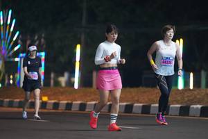 BIB: 44336
                            <button type="button" onclick="openModal(17574820)" class="btn btn-primary btn-sm float-right btn-popup" data-toggle="modal" data-target=".modal-high-quality">
                        <i class="fas fa-shopping-cart"></i> Add to Cart
                    </button>
                                            <button type="button" onclick="isThisMe(17574820, true)" class="btn btn-success btn-sm float-right btn-popup btn-isme hidden" data-toggle="tooltip" data-placement="bottom" title="นี่คือรูปของคุณใช่ไหม คลิกที่นี่เพื่อเอาเข้าอัลบั้ม">
                        <i class="fas fa-plus"></i> Add to album
                    </button>
                    <button type="button" onclick="isThisMe(17574820, false)" class="btn btn-warning btn-sm float-right btn-popup btn-isnotme hidden">
                        <i class="fas fa-ban"></i> Remove from album
                    </button>