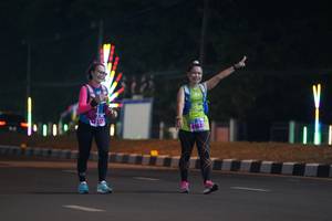 BIB: 4463
                            <button type="button" onclick="openModal(17577025)" class="btn btn-primary btn-sm float-right btn-popup" data-toggle="modal" data-target=".modal-high-quality">
                        <i class="fas fa-shopping-cart"></i> Add to Cart
                    </button>
                                            <button type="button" onclick="isThisMe(17577025, true)" class="btn btn-success btn-sm float-right btn-popup btn-isme hidden" data-toggle="tooltip" data-placement="bottom" title="นี่คือรูปของคุณใช่ไหม คลิกที่นี่เพื่อเอาเข้าอัลบั้ม">
                        <i class="fas fa-plus"></i> Add to album
                    </button>
                    <button type="button" onclick="isThisMe(17577025, false)" class="btn btn-warning btn-sm float-right btn-popup btn-isnotme hidden">
                        <i class="fas fa-ban"></i> Remove from album
                    </button>