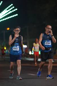 BIB: 42564, 40833
                            <button type="button" onclick="openModal(17491039)" class="btn btn-primary btn-sm float-right btn-popup" data-toggle="modal" data-target=".modal-high-quality">
                        <i class="fas fa-shopping-cart"></i> Add to Cart
                    </button>
                                            <button type="button" onclick="isThisMe(17491039, true)" class="btn btn-success btn-sm float-right btn-popup btn-isme hidden" data-toggle="tooltip" data-placement="bottom" title="นี่คือรูปของคุณใช่ไหม คลิกที่นี่เพื่อเอาเข้าอัลบั้ม">
                        <i class="fas fa-plus"></i> Add to album
                    </button>
                    <button type="button" onclick="isThisMe(17491039, false)" class="btn btn-warning btn-sm float-right btn-popup btn-isnotme hidden">
                        <i class="fas fa-ban"></i> Remove from album
                    </button>