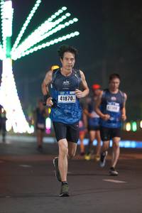 BIB: 41870, 42300
                            <button type="button" onclick="openModal(17528819)" class="btn btn-primary btn-sm float-right btn-popup" data-toggle="modal" data-target=".modal-high-quality">
                        <i class="fas fa-shopping-cart"></i> Add to Cart
                    </button>
                                            <button type="button" onclick="isThisMe(17528819, true)" class="btn btn-success btn-sm float-right btn-popup btn-isme hidden" data-toggle="tooltip" data-placement="bottom" title="นี่คือรูปของคุณใช่ไหม คลิกที่นี่เพื่อเอาเข้าอัลบั้ม">
                        <i class="fas fa-plus"></i> Add to album
                    </button>
                    <button type="button" onclick="isThisMe(17528819, false)" class="btn btn-warning btn-sm float-right btn-popup btn-isnotme hidden">
                        <i class="fas fa-ban"></i> Remove from album
                    </button>