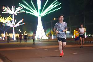 BIB: 41026
                            <button type="button" onclick="openModal(17568897)" class="btn btn-primary btn-sm float-right btn-popup" data-toggle="modal" data-target=".modal-high-quality">
                        <i class="fas fa-shopping-cart"></i> Add to Cart
                    </button>
                                            <button type="button" onclick="isThisMe(17568897, true)" class="btn btn-success btn-sm float-right btn-popup btn-isme hidden" data-toggle="tooltip" data-placement="bottom" title="นี่คือรูปของคุณใช่ไหม คลิกที่นี่เพื่อเอาเข้าอัลบั้ม">
                        <i class="fas fa-plus"></i> Add to album
                    </button>
                    <button type="button" onclick="isThisMe(17568897, false)" class="btn btn-warning btn-sm float-right btn-popup btn-isnotme hidden">
                        <i class="fas fa-ban"></i> Remove from album
                    </button>