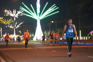 BIB: 41124
                            <button type="button" onclick="openModal(17565885)" class="btn btn-primary btn-sm float-right btn-popup" data-toggle="modal" data-target=".modal-high-quality">
                        <i class="fas fa-shopping-cart"></i> Add to Cart
                    </button>
                                            <button type="button" onclick="isThisMe(17565885, true)" class="btn btn-success btn-sm float-right btn-popup btn-isme hidden" data-toggle="tooltip" data-placement="bottom" title="นี่คือรูปของคุณใช่ไหม คลิกที่นี่เพื่อเอาเข้าอัลบั้ม">
                        <i class="fas fa-plus"></i> Add to album
                    </button>
                    <button type="button" onclick="isThisMe(17565885, false)" class="btn btn-warning btn-sm float-right btn-popup btn-isnotme hidden">
                        <i class="fas fa-ban"></i> Remove from album
                    </button>