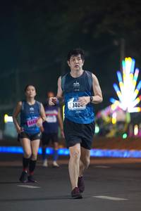 BIB: 346
                            <button type="button" onclick="openModal(17565028)" class="btn btn-primary btn-sm float-right btn-popup" data-toggle="modal" data-target=".modal-high-quality">
                        <i class="fas fa-shopping-cart"></i> Add to Cart
                    </button>
                                            <button type="button" onclick="isThisMe(17565028, true)" class="btn btn-success btn-sm float-right btn-popup btn-isme hidden" data-toggle="tooltip" data-placement="bottom" title="นี่คือรูปของคุณใช่ไหม คลิกที่นี่เพื่อเอาเข้าอัลบั้ม">
                        <i class="fas fa-plus"></i> Add to album
                    </button>
                    <button type="button" onclick="isThisMe(17565028, false)" class="btn btn-warning btn-sm float-right btn-popup btn-isnotme hidden">
                        <i class="fas fa-ban"></i> Remove from album
                    </button>