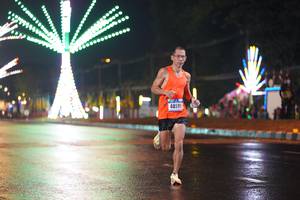 BIB: 4059
                            <button type="button" onclick="openModal(17163040)" class="btn btn-primary btn-sm float-right btn-popup" data-toggle="modal" data-target=".modal-high-quality">
                        <i class="fas fa-shopping-cart"></i> Add to Cart
                    </button>
                                            <button type="button" onclick="isThisMe(17163040, true)" class="btn btn-success btn-sm float-right btn-popup btn-isme hidden" data-toggle="tooltip" data-placement="bottom" title="นี่คือรูปของคุณใช่ไหม คลิกที่นี่เพื่อเอาเข้าอัลบั้ม">
                        <i class="fas fa-plus"></i> Add to album
                    </button>
                    <button type="button" onclick="isThisMe(17163040, false)" class="btn btn-warning btn-sm float-right btn-popup btn-isnotme hidden">
                        <i class="fas fa-ban"></i> Remove from album
                    </button>