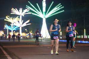 BIB: 44685, 44626
                            <button type="button" onclick="openModal(17565731)" class="btn btn-primary btn-sm float-right btn-popup" data-toggle="modal" data-target=".modal-high-quality">
                        <i class="fas fa-shopping-cart"></i> Add to Cart
                    </button>
                                            <button type="button" onclick="isThisMe(17565731, true)" class="btn btn-success btn-sm float-right btn-popup btn-isme hidden" data-toggle="tooltip" data-placement="bottom" title="นี่คือรูปของคุณใช่ไหม คลิกที่นี่เพื่อเอาเข้าอัลบั้ม">
                        <i class="fas fa-plus"></i> Add to album
                    </button>
                    <button type="button" onclick="isThisMe(17565731, false)" class="btn btn-warning btn-sm float-right btn-popup btn-isnotme hidden">
                        <i class="fas fa-ban"></i> Remove from album
                    </button>