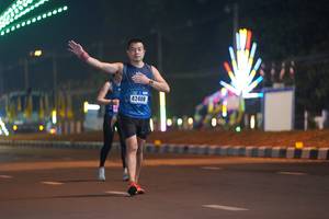 BIB: 42408
                            <button type="button" onclick="openModal(17578539)" class="btn btn-primary btn-sm float-right btn-popup" data-toggle="modal" data-target=".modal-high-quality">
                        <i class="fas fa-shopping-cart"></i> Add to Cart
                    </button>
                                            <button type="button" onclick="isThisMe(17578539, true)" class="btn btn-success btn-sm float-right btn-popup btn-isme hidden" data-toggle="tooltip" data-placement="bottom" title="นี่คือรูปของคุณใช่ไหม คลิกที่นี่เพื่อเอาเข้าอัลบั้ม">
                        <i class="fas fa-plus"></i> Add to album
                    </button>
                    <button type="button" onclick="isThisMe(17578539, false)" class="btn btn-warning btn-sm float-right btn-popup btn-isnotme hidden">
                        <i class="fas fa-ban"></i> Remove from album
                    </button>