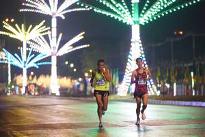 BIB: 2401, 40333
                            <button type="button" onclick="openModal(17163213)" class="btn btn-primary btn-sm float-right btn-popup" data-toggle="modal" data-target=".modal-high-quality">
                        <i class="fas fa-shopping-cart"></i> Add to Cart
                    </button>
                                            <button type="button" onclick="isThisMe(17163213, true)" class="btn btn-success btn-sm float-right btn-popup btn-isme hidden" data-toggle="tooltip" data-placement="bottom" title="นี่คือรูปของคุณใช่ไหม คลิกที่นี่เพื่อเอาเข้าอัลบั้ม">
                        <i class="fas fa-plus"></i> Add to album
                    </button>
                    <button type="button" onclick="isThisMe(17163213, false)" class="btn btn-warning btn-sm float-right btn-popup btn-isnotme hidden">
                        <i class="fas fa-ban"></i> Remove from album
                    </button>