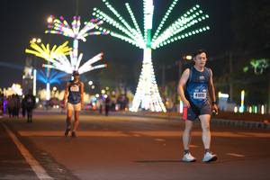 BIB: 41095
                            <button type="button" onclick="openModal(17573166)" class="btn btn-primary btn-sm float-right btn-popup" data-toggle="modal" data-target=".modal-high-quality">
                        <i class="fas fa-shopping-cart"></i> Add to Cart
                    </button>
                                            <button type="button" onclick="isThisMe(17573166, true)" class="btn btn-success btn-sm float-right btn-popup btn-isme hidden" data-toggle="tooltip" data-placement="bottom" title="นี่คือรูปของคุณใช่ไหม คลิกที่นี่เพื่อเอาเข้าอัลบั้ม">
                        <i class="fas fa-plus"></i> Add to album
                    </button>
                    <button type="button" onclick="isThisMe(17573166, false)" class="btn btn-warning btn-sm float-right btn-popup btn-isnotme hidden">
                        <i class="fas fa-ban"></i> Remove from album
                    </button>