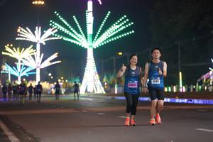BIB: 41184, 44542
                            <button type="button" onclick="openModal(17566696)" class="btn btn-primary btn-sm float-right btn-popup" data-toggle="modal" data-target=".modal-high-quality">
                        <i class="fas fa-shopping-cart"></i> Add to Cart
                    </button>
                                            <button type="button" onclick="isThisMe(17566696, true)" class="btn btn-success btn-sm float-right btn-popup btn-isme hidden" data-toggle="tooltip" data-placement="bottom" title="นี่คือรูปของคุณใช่ไหม คลิกที่นี่เพื่อเอาเข้าอัลบั้ม">
                        <i class="fas fa-plus"></i> Add to album
                    </button>
                    <button type="button" onclick="isThisMe(17566696, false)" class="btn btn-warning btn-sm float-right btn-popup btn-isnotme hidden">
                        <i class="fas fa-ban"></i> Remove from album
                    </button>