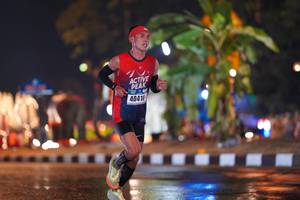 BIB: 40410
                            <button type="button" onclick="openModal(17125091)" class="btn btn-primary btn-sm float-right btn-popup" data-toggle="modal" data-target=".modal-high-quality">
                        <i class="fas fa-shopping-cart"></i> Add to Cart
                    </button>
                                            <button type="button" onclick="isThisMe(17125091, true)" class="btn btn-success btn-sm float-right btn-popup btn-isme hidden" data-toggle="tooltip" data-placement="bottom" title="นี่คือรูปของคุณใช่ไหม คลิกที่นี่เพื่อเอาเข้าอัลบั้ม">
                        <i class="fas fa-plus"></i> Add to album
                    </button>
                    <button type="button" onclick="isThisMe(17125091, false)" class="btn btn-warning btn-sm float-right btn-popup btn-isnotme hidden">
                        <i class="fas fa-ban"></i> Remove from album
                    </button>