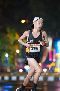 BIB: 21016
                            <button type="button" onclick="openModal(17119602)" class="btn btn-primary btn-sm float-right btn-popup" data-toggle="modal" data-target=".modal-high-quality">
                        <i class="fas fa-shopping-cart"></i> Add to Cart
                    </button>
                                            <button type="button" onclick="isThisMe(17119602, true)" class="btn btn-success btn-sm float-right btn-popup btn-isme hidden" data-toggle="tooltip" data-placement="bottom" title="นี่คือรูปของคุณใช่ไหม คลิกที่นี่เพื่อเอาเข้าอัลบั้ม">
                        <i class="fas fa-plus"></i> Add to album
                    </button>
                    <button type="button" onclick="isThisMe(17119602, false)" class="btn btn-warning btn-sm float-right btn-popup btn-isnotme hidden">
                        <i class="fas fa-ban"></i> Remove from album
                    </button>