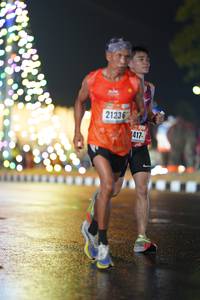 BIB: 21236, 417
                            <button type="button" onclick="openModal(17178372)" class="btn btn-primary btn-sm float-right btn-popup" data-toggle="modal" data-target=".modal-high-quality">
                        <i class="fas fa-shopping-cart"></i> Add to Cart
                    </button>
                                            <button type="button" onclick="isThisMe(17178372, true)" class="btn btn-success btn-sm float-right btn-popup btn-isme hidden" data-toggle="tooltip" data-placement="bottom" title="นี่คือรูปของคุณใช่ไหม คลิกที่นี่เพื่อเอาเข้าอัลบั้ม">
                        <i class="fas fa-plus"></i> Add to album
                    </button>
                    <button type="button" onclick="isThisMe(17178372, false)" class="btn btn-warning btn-sm float-right btn-popup btn-isnotme hidden">
                        <i class="fas fa-ban"></i> Remove from album
                    </button>