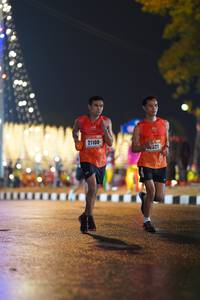 BIB: 521
                            <button type="button" onclick="openModal(17202323)" class="btn btn-primary btn-sm float-right btn-popup" data-toggle="modal" data-target=".modal-high-quality">
                        <i class="fas fa-shopping-cart"></i> Add to Cart
                    </button>
                                            <button type="button" onclick="isThisMe(17202323, true)" class="btn btn-success btn-sm float-right btn-popup btn-isme hidden" data-toggle="tooltip" data-placement="bottom" title="นี่คือรูปของคุณใช่ไหม คลิกที่นี่เพื่อเอาเข้าอัลบั้ม">
                        <i class="fas fa-plus"></i> Add to album
                    </button>
                    <button type="button" onclick="isThisMe(17202323, false)" class="btn btn-warning btn-sm float-right btn-popup btn-isnotme hidden">
                        <i class="fas fa-ban"></i> Remove from album
                    </button>