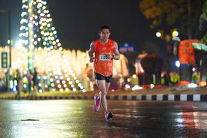 BIB: 2122
                            <button type="button" onclick="openModal(17124049)" class="btn btn-primary btn-sm float-right btn-popup" data-toggle="modal" data-target=".modal-high-quality">
                        <i class="fas fa-shopping-cart"></i> Add to Cart
                    </button>
                                            <button type="button" onclick="isThisMe(17124049, true)" class="btn btn-success btn-sm float-right btn-popup btn-isme hidden" data-toggle="tooltip" data-placement="bottom" title="นี่คือรูปของคุณใช่ไหม คลิกที่นี่เพื่อเอาเข้าอัลบั้ม">
                        <i class="fas fa-plus"></i> Add to album
                    </button>
                    <button type="button" onclick="isThisMe(17124049, false)" class="btn btn-warning btn-sm float-right btn-popup btn-isnotme hidden">
                        <i class="fas fa-ban"></i> Remove from album
                    </button>