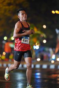 BIB: 41012
                            <button type="button" onclick="openModal(17109189)" class="btn btn-primary btn-sm float-right btn-popup" data-toggle="modal" data-target=".modal-high-quality">
                        <i class="fas fa-shopping-cart"></i> Add to Cart
                    </button>
                                            <button type="button" onclick="isThisMe(17109189, true)" class="btn btn-success btn-sm float-right btn-popup btn-isme hidden" data-toggle="tooltip" data-placement="bottom" title="นี่คือรูปของคุณใช่ไหม คลิกที่นี่เพื่อเอาเข้าอัลบั้ม">
                        <i class="fas fa-plus"></i> Add to album
                    </button>
                    <button type="button" onclick="isThisMe(17109189, false)" class="btn btn-warning btn-sm float-right btn-popup btn-isnotme hidden">
                        <i class="fas fa-ban"></i> Remove from album
                    </button>