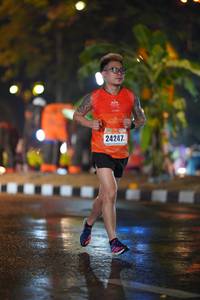 BIB: 24247
                            <button type="button" onclick="openModal(17195014)" class="btn btn-primary btn-sm float-right btn-popup" data-toggle="modal" data-target=".modal-high-quality">
                        <i class="fas fa-shopping-cart"></i> Add to Cart
                    </button>
                                            <button type="button" onclick="isThisMe(17195014, true)" class="btn btn-success btn-sm float-right btn-popup btn-isme hidden" data-toggle="tooltip" data-placement="bottom" title="นี่คือรูปของคุณใช่ไหม คลิกที่นี่เพื่อเอาเข้าอัลบั้ม">
                        <i class="fas fa-plus"></i> Add to album
                    </button>
                    <button type="button" onclick="isThisMe(17195014, false)" class="btn btn-warning btn-sm float-right btn-popup btn-isnotme hidden">
                        <i class="fas fa-ban"></i> Remove from album
                    </button>