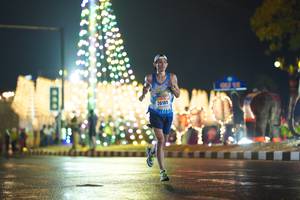 BIB: 20185
                            <button type="button" onclick="openModal(17125622)" class="btn btn-primary btn-sm float-right btn-popup" data-toggle="modal" data-target=".modal-high-quality">
                        <i class="fas fa-shopping-cart"></i> Add to Cart
                    </button>
                                            <button type="button" onclick="isThisMe(17125622, true)" class="btn btn-success btn-sm float-right btn-popup btn-isme hidden" data-toggle="tooltip" data-placement="bottom" title="นี่คือรูปของคุณใช่ไหม คลิกที่นี่เพื่อเอาเข้าอัลบั้ม">
                        <i class="fas fa-plus"></i> Add to album
                    </button>
                    <button type="button" onclick="isThisMe(17125622, false)" class="btn btn-warning btn-sm float-right btn-popup btn-isnotme hidden">
                        <i class="fas fa-ban"></i> Remove from album
                    </button>