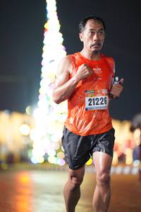 BIB: 21226
                            <button type="button" onclick="openModal(17213323)" class="btn btn-primary btn-sm float-right btn-popup" data-toggle="modal" data-target=".modal-high-quality">
                        <i class="fas fa-shopping-cart"></i> Add to Cart
                    </button>
                                            <button type="button" onclick="isThisMe(17213323, true)" class="btn btn-success btn-sm float-right btn-popup btn-isme hidden" data-toggle="tooltip" data-placement="bottom" title="นี่คือรูปของคุณใช่ไหม คลิกที่นี่เพื่อเอาเข้าอัลบั้ม">
                        <i class="fas fa-plus"></i> Add to album
                    </button>
                    <button type="button" onclick="isThisMe(17213323, false)" class="btn btn-warning btn-sm float-right btn-popup btn-isnotme hidden">
                        <i class="fas fa-ban"></i> Remove from album
                    </button>