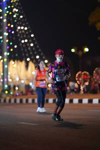 BIB: 41100
                            <button type="button" onclick="openModal(17092444)" class="btn btn-primary btn-sm float-right btn-popup" data-toggle="modal" data-target=".modal-high-quality">
                        <i class="fas fa-shopping-cart"></i> Add to Cart
                    </button>
                                            <button type="button" onclick="isThisMe(17092444, true)" class="btn btn-success btn-sm float-right btn-popup btn-isme hidden" data-toggle="tooltip" data-placement="bottom" title="นี่คือรูปของคุณใช่ไหม คลิกที่นี่เพื่อเอาเข้าอัลบั้ม">
                        <i class="fas fa-plus"></i> Add to album
                    </button>
                    <button type="button" onclick="isThisMe(17092444, false)" class="btn btn-warning btn-sm float-right btn-popup btn-isnotme hidden">
                        <i class="fas fa-ban"></i> Remove from album
                    </button>