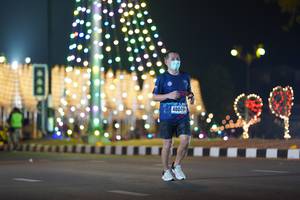 BIB: 40040
                            <button type="button" onclick="openModal(17119146)" class="btn btn-primary btn-sm float-right btn-popup" data-toggle="modal" data-target=".modal-high-quality">
                        <i class="fas fa-shopping-cart"></i> Add to Cart
                    </button>
                                            <button type="button" onclick="isThisMe(17119146, true)" class="btn btn-success btn-sm float-right btn-popup btn-isme hidden" data-toggle="tooltip" data-placement="bottom" title="นี่คือรูปของคุณใช่ไหม คลิกที่นี่เพื่อเอาเข้าอัลบั้ม">
                        <i class="fas fa-plus"></i> Add to album
                    </button>
                    <button type="button" onclick="isThisMe(17119146, false)" class="btn btn-warning btn-sm float-right btn-popup btn-isnotme hidden">
                        <i class="fas fa-ban"></i> Remove from album
                    </button>