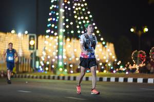 BIB: 0999
                            <button type="button" onclick="openModal(17112678)" class="btn btn-primary btn-sm float-right btn-popup" data-toggle="modal" data-target=".modal-high-quality">
                        <i class="fas fa-shopping-cart"></i> Add to Cart
                    </button>
                                            <button type="button" onclick="isThisMe(17112678, true)" class="btn btn-success btn-sm float-right btn-popup btn-isme hidden" data-toggle="tooltip" data-placement="bottom" title="นี่คือรูปของคุณใช่ไหม คลิกที่นี่เพื่อเอาเข้าอัลบั้ม">
                        <i class="fas fa-plus"></i> Add to album
                    </button>
                    <button type="button" onclick="isThisMe(17112678, false)" class="btn btn-warning btn-sm float-right btn-popup btn-isnotme hidden">
                        <i class="fas fa-ban"></i> Remove from album
                    </button>