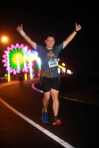 BIB: 300, 64461
                            <button type="button" onclick="openModal(17742583)" class="btn btn-primary btn-sm float-right btn-popup" data-toggle="modal" data-target=".modal-high-quality">
                        <i class="fas fa-shopping-cart"></i> Add to Cart
                    </button>
                                            <button type="button" onclick="isThisMe(17742583, true)" class="btn btn-success btn-sm float-right btn-popup btn-isme hidden" data-toggle="tooltip" data-placement="bottom" title="นี่คือรูปของคุณใช่ไหม คลิกที่นี่เพื่อเอาเข้าอัลบั้ม">
                        <i class="fas fa-plus"></i> Add to album
                    </button>
                    <button type="button" onclick="isThisMe(17742583, false)" class="btn btn-warning btn-sm float-right btn-popup btn-isnotme hidden">
                        <i class="fas fa-ban"></i> Remove from album
                    </button>