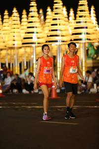 BIB: 909, 707
                            <button type="button" onclick="openModal(17384903)" class="btn btn-primary btn-sm float-right btn-popup" data-toggle="modal" data-target=".modal-high-quality">
                        <i class="fas fa-shopping-cart"></i> Add to Cart
                    </button>
                                            <button type="button" onclick="isThisMe(17384903, true)" class="btn btn-success btn-sm float-right btn-popup btn-isme hidden" data-toggle="tooltip" data-placement="bottom" title="นี่คือรูปของคุณใช่ไหม คลิกที่นี่เพื่อเอาเข้าอัลบั้ม">
                        <i class="fas fa-plus"></i> Add to album
                    </button>
                    <button type="button" onclick="isThisMe(17384903, false)" class="btn btn-warning btn-sm float-right btn-popup btn-isnotme hidden">
                        <i class="fas fa-ban"></i> Remove from album
                    </button>