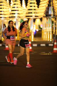 BIB: 44601, 78415
                            <button type="button" onclick="openModal(17443243)" class="btn btn-primary btn-sm float-right btn-popup" data-toggle="modal" data-target=".modal-high-quality">
                        <i class="fas fa-shopping-cart"></i> Add to Cart
                    </button>
                                            <button type="button" onclick="isThisMe(17443243, true)" class="btn btn-success btn-sm float-right btn-popup btn-isme hidden" data-toggle="tooltip" data-placement="bottom" title="นี่คือรูปของคุณใช่ไหม คลิกที่นี่เพื่อเอาเข้าอัลบั้ม">
                        <i class="fas fa-plus"></i> Add to album
                    </button>
                    <button type="button" onclick="isThisMe(17443243, false)" class="btn btn-warning btn-sm float-right btn-popup btn-isnotme hidden">
                        <i class="fas fa-ban"></i> Remove from album
                    </button>