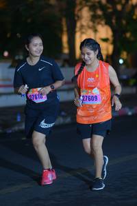 BIB: 27610, 27609
                            <button type="button" onclick="openModal(17510872)" class="btn btn-primary btn-sm float-right btn-popup" data-toggle="modal" data-target=".modal-high-quality">
                        <i class="fas fa-shopping-cart"></i> Add to Cart
                    </button>
                                            <button type="button" onclick="isThisMe(17510872, true)" class="btn btn-success btn-sm float-right btn-popup btn-isme hidden" data-toggle="tooltip" data-placement="bottom" title="นี่คือรูปของคุณใช่ไหม คลิกที่นี่เพื่อเอาเข้าอัลบั้ม">
                        <i class="fas fa-plus"></i> Add to album
                    </button>
                    <button type="button" onclick="isThisMe(17510872, false)" class="btn btn-warning btn-sm float-right btn-popup btn-isnotme hidden">
                        <i class="fas fa-ban"></i> Remove from album
                    </button>