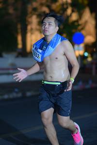 BIB: 40852
                            <button type="button" onclick="openModal(17513086)" class="btn btn-primary btn-sm float-right btn-popup" data-toggle="modal" data-target=".modal-high-quality">
                        <i class="fas fa-shopping-cart"></i> Add to Cart
                    </button>
                                            <button type="button" onclick="isThisMe(17513086, true)" class="btn btn-success btn-sm float-right btn-popup btn-isme hidden" data-toggle="tooltip" data-placement="bottom" title="นี่คือรูปของคุณใช่ไหม คลิกที่นี่เพื่อเอาเข้าอัลบั้ม">
                        <i class="fas fa-plus"></i> Add to album
                    </button>
                    <button type="button" onclick="isThisMe(17513086, false)" class="btn btn-warning btn-sm float-right btn-popup btn-isnotme hidden">
                        <i class="fas fa-ban"></i> Remove from album
                    </button>