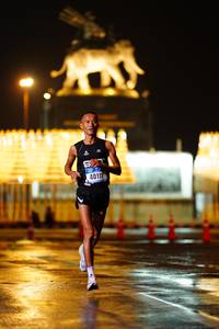 BIB: 40111
                            <button type="button" onclick="openModal(16282623)" class="btn btn-primary btn-sm float-right btn-popup" data-toggle="modal" data-target=".modal-high-quality">
                        <i class="fas fa-shopping-cart"></i> Add to Cart
                    </button>
                                            <button type="button" onclick="isThisMe(16282623, true)" class="btn btn-success btn-sm float-right btn-popup btn-isme hidden" data-toggle="tooltip" data-placement="bottom" title="นี่คือรูปของคุณใช่ไหม คลิกที่นี่เพื่อเอาเข้าอัลบั้ม">
                        <i class="fas fa-plus"></i> Add to album
                    </button>
                    <button type="button" onclick="isThisMe(16282623, false)" class="btn btn-warning btn-sm float-right btn-popup btn-isnotme hidden">
                        <i class="fas fa-ban"></i> Remove from album
                    </button>