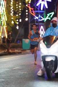 BIB: 20391
                            <button type="button" onclick="openModal(17753084)" class="btn btn-primary btn-sm float-right btn-popup" data-toggle="modal" data-target=".modal-high-quality">
                        <i class="fas fa-shopping-cart"></i> Add to Cart
                    </button>
                                            <button type="button" onclick="isThisMe(17753084, true)" class="btn btn-success btn-sm float-right btn-popup btn-isme hidden" data-toggle="tooltip" data-placement="bottom" title="นี่คือรูปของคุณใช่ไหม คลิกที่นี่เพื่อเอาเข้าอัลบั้ม">
                        <i class="fas fa-plus"></i> Add to album
                    </button>
                    <button type="button" onclick="isThisMe(17753084, false)" class="btn btn-warning btn-sm float-right btn-popup btn-isnotme hidden">
                        <i class="fas fa-ban"></i> Remove from album
                    </button>