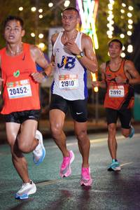 BIB: 21910, 21992
                            <button type="button" onclick="openModal(17753467)" class="btn btn-primary btn-sm float-right btn-popup" data-toggle="modal" data-target=".modal-high-quality">
                        <i class="fas fa-shopping-cart"></i> Add to Cart
                    </button>
                                            <button type="button" onclick="isThisMe(17753467, true)" class="btn btn-success btn-sm float-right btn-popup btn-isme hidden" data-toggle="tooltip" data-placement="bottom" title="นี่คือรูปของคุณใช่ไหม คลิกที่นี่เพื่อเอาเข้าอัลบั้ม">
                        <i class="fas fa-plus"></i> Add to album
                    </button>
                    <button type="button" onclick="isThisMe(17753467, false)" class="btn btn-warning btn-sm float-right btn-popup btn-isnotme hidden">
                        <i class="fas fa-ban"></i> Remove from album
                    </button>