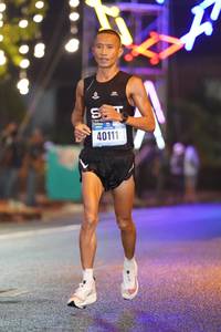 BIB: 40111
                            <button type="button" onclick="openModal(17754172)" class="btn btn-primary btn-sm float-right btn-popup" data-toggle="modal" data-target=".modal-high-quality">
                        <i class="fas fa-shopping-cart"></i> Add to Cart
                    </button>
                                            <button type="button" onclick="isThisMe(17754172, true)" class="btn btn-success btn-sm float-right btn-popup btn-isme hidden" data-toggle="tooltip" data-placement="bottom" title="นี่คือรูปของคุณใช่ไหม คลิกที่นี่เพื่อเอาเข้าอัลบั้ม">
                        <i class="fas fa-plus"></i> Add to album
                    </button>
                    <button type="button" onclick="isThisMe(17754172, false)" class="btn btn-warning btn-sm float-right btn-popup btn-isnotme hidden">
                        <i class="fas fa-ban"></i> Remove from album
                    </button>