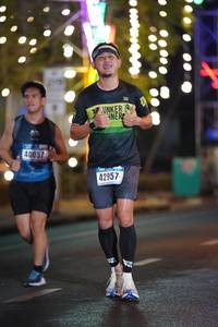 BIB: 40057, 42957
                            <button type="button" onclick="openModal(17785014)" class="btn btn-primary btn-sm float-right btn-popup" data-toggle="modal" data-target=".modal-high-quality">
                        <i class="fas fa-shopping-cart"></i> Add to Cart
                    </button>
                                            <button type="button" onclick="isThisMe(17785014, true)" class="btn btn-success btn-sm float-right btn-popup btn-isme hidden" data-toggle="tooltip" data-placement="bottom" title="นี่คือรูปของคุณใช่ไหม คลิกที่นี่เพื่อเอาเข้าอัลบั้ม">
                        <i class="fas fa-plus"></i> Add to album
                    </button>
                    <button type="button" onclick="isThisMe(17785014, false)" class="btn btn-warning btn-sm float-right btn-popup btn-isnotme hidden">
                        <i class="fas fa-ban"></i> Remove from album
                    </button>