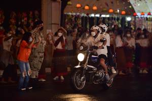 BIB: 
                            <button type="button" onclick="openModal(16291742)" class="btn btn-primary btn-sm float-right btn-popup" data-toggle="modal" data-target=".modal-high-quality">
                        <i class="fas fa-shopping-cart"></i> Add to Cart
                    </button>
                                            <button type="button" onclick="isThisMe(16291742, true)" class="btn btn-success btn-sm float-right btn-popup btn-isme hidden" data-toggle="tooltip" data-placement="bottom" title="นี่คือรูปของคุณใช่ไหม คลิกที่นี่เพื่อเอาเข้าอัลบั้ม">
                        <i class="fas fa-plus"></i> Add to album
                    </button>
                    <button type="button" onclick="isThisMe(16291742, false)" class="btn btn-warning btn-sm float-right btn-popup btn-isnotme hidden">
                        <i class="fas fa-ban"></i> Remove from album
                    </button>