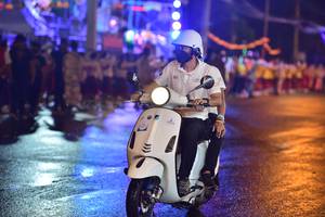 BIB: 
                            <button type="button" onclick="openModal(16293022)" class="btn btn-primary btn-sm float-right btn-popup" data-toggle="modal" data-target=".modal-high-quality">
                        <i class="fas fa-shopping-cart"></i> Add to Cart
                    </button>
                                            <button type="button" onclick="isThisMe(16293022, true)" class="btn btn-success btn-sm float-right btn-popup btn-isme hidden" data-toggle="tooltip" data-placement="bottom" title="นี่คือรูปของคุณใช่ไหม คลิกที่นี่เพื่อเอาเข้าอัลบั้ม">
                        <i class="fas fa-plus"></i> Add to album
                    </button>
                    <button type="button" onclick="isThisMe(16293022, false)" class="btn btn-warning btn-sm float-right btn-popup btn-isnotme hidden">
                        <i class="fas fa-ban"></i> Remove from album
                    </button>