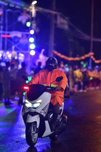 BIB: 
                            <button type="button" onclick="openModal(16294027)" class="btn btn-primary btn-sm float-right btn-popup" data-toggle="modal" data-target=".modal-high-quality">
                        <i class="fas fa-shopping-cart"></i> Add to Cart
                    </button>
                                            <button type="button" onclick="isThisMe(16294027, true)" class="btn btn-success btn-sm float-right btn-popup btn-isme hidden" data-toggle="tooltip" data-placement="bottom" title="นี่คือรูปของคุณใช่ไหม คลิกที่นี่เพื่อเอาเข้าอัลบั้ม">
                        <i class="fas fa-plus"></i> Add to album
                    </button>
                    <button type="button" onclick="isThisMe(16294027, false)" class="btn btn-warning btn-sm float-right btn-popup btn-isnotme hidden">
                        <i class="fas fa-ban"></i> Remove from album
                    </button>