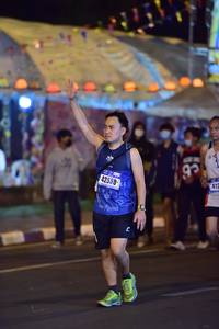 BIB: 412, 42558
                            <button type="button" onclick="openModal(16967083)" class="btn btn-primary btn-sm float-right btn-popup" data-toggle="modal" data-target=".modal-high-quality">
                        <i class="fas fa-shopping-cart"></i> Add to Cart
                    </button>
                                            <button type="button" onclick="isThisMe(16967083, true)" class="btn btn-success btn-sm float-right btn-popup btn-isme hidden" data-toggle="tooltip" data-placement="bottom" title="นี่คือรูปของคุณใช่ไหม คลิกที่นี่เพื่อเอาเข้าอัลบั้ม">
                        <i class="fas fa-plus"></i> Add to album
                    </button>
                    <button type="button" onclick="isThisMe(16967083, false)" class="btn btn-warning btn-sm float-right btn-popup btn-isnotme hidden">
                        <i class="fas fa-ban"></i> Remove from album
                    </button>