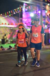 BIB: 23286, 25925
                            <button type="button" onclick="openModal(16882936)" class="btn btn-primary btn-sm float-right btn-popup" data-toggle="modal" data-target=".modal-high-quality">
                        <i class="fas fa-shopping-cart"></i> Add to Cart
                    </button>
                                            <button type="button" onclick="isThisMe(16882936, true)" class="btn btn-success btn-sm float-right btn-popup btn-isme hidden" data-toggle="tooltip" data-placement="bottom" title="นี่คือรูปของคุณใช่ไหม คลิกที่นี่เพื่อเอาเข้าอัลบั้ม">
                        <i class="fas fa-plus"></i> Add to album
                    </button>
                    <button type="button" onclick="isThisMe(16882936, false)" class="btn btn-warning btn-sm float-right btn-popup btn-isnotme hidden">
                        <i class="fas fa-ban"></i> Remove from album
                    </button>