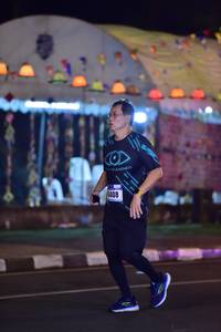 BIB: 408
                            <button type="button" onclick="openModal(16932025)" class="btn btn-primary btn-sm float-right btn-popup" data-toggle="modal" data-target=".modal-high-quality">
                        <i class="fas fa-shopping-cart"></i> Add to Cart
                    </button>
                                            <button type="button" onclick="isThisMe(16932025, true)" class="btn btn-success btn-sm float-right btn-popup btn-isme hidden" data-toggle="tooltip" data-placement="bottom" title="นี่คือรูปของคุณใช่ไหม คลิกที่นี่เพื่อเอาเข้าอัลบั้ม">
                        <i class="fas fa-plus"></i> Add to album
                    </button>
                    <button type="button" onclick="isThisMe(16932025, false)" class="btn btn-warning btn-sm float-right btn-popup btn-isnotme hidden">
                        <i class="fas fa-ban"></i> Remove from album
                    </button>