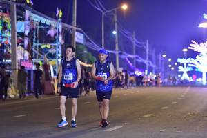 BIB: 40618
                            <button type="button" onclick="openModal(16947351)" class="btn btn-primary btn-sm float-right btn-popup" data-toggle="modal" data-target=".modal-high-quality">
                        <i class="fas fa-shopping-cart"></i> Add to Cart
                    </button>
                                            <button type="button" onclick="isThisMe(16947351, true)" class="btn btn-success btn-sm float-right btn-popup btn-isme hidden" data-toggle="tooltip" data-placement="bottom" title="นี่คือรูปของคุณใช่ไหม คลิกที่นี่เพื่อเอาเข้าอัลบั้ม">
                        <i class="fas fa-plus"></i> Add to album
                    </button>
                    <button type="button" onclick="isThisMe(16947351, false)" class="btn btn-warning btn-sm float-right btn-popup btn-isnotme hidden">
                        <i class="fas fa-ban"></i> Remove from album
                    </button>