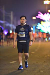 BIB: 41912
                            <button type="button" onclick="openModal(16879588)" class="btn btn-primary btn-sm float-right btn-popup" data-toggle="modal" data-target=".modal-high-quality">
                        <i class="fas fa-shopping-cart"></i> Add to Cart
                    </button>
                                            <button type="button" onclick="isThisMe(16879588, true)" class="btn btn-success btn-sm float-right btn-popup btn-isme hidden" data-toggle="tooltip" data-placement="bottom" title="นี่คือรูปของคุณใช่ไหม คลิกที่นี่เพื่อเอาเข้าอัลบั้ม">
                        <i class="fas fa-plus"></i> Add to album
                    </button>
                    <button type="button" onclick="isThisMe(16879588, false)" class="btn btn-warning btn-sm float-right btn-popup btn-isnotme hidden">
                        <i class="fas fa-ban"></i> Remove from album
                    </button>