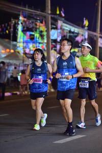 BIB: 4104, 34658, 40262
                            <button type="button" onclick="openModal(16949962)" class="btn btn-primary btn-sm float-right btn-popup" data-toggle="modal" data-target=".modal-high-quality">
                        <i class="fas fa-shopping-cart"></i> Add to Cart
                    </button>
                                            <button type="button" onclick="isThisMe(16949962, true)" class="btn btn-success btn-sm float-right btn-popup btn-isme hidden" data-toggle="tooltip" data-placement="bottom" title="นี่คือรูปของคุณใช่ไหม คลิกที่นี่เพื่อเอาเข้าอัลบั้ม">
                        <i class="fas fa-plus"></i> Add to album
                    </button>
                    <button type="button" onclick="isThisMe(16949962, false)" class="btn btn-warning btn-sm float-right btn-popup btn-isnotme hidden">
                        <i class="fas fa-ban"></i> Remove from album
                    </button>