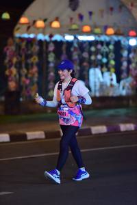 BIB: 501
                            <button type="button" onclick="openModal(16963938)" class="btn btn-primary btn-sm float-right btn-popup" data-toggle="modal" data-target=".modal-high-quality">
                        <i class="fas fa-shopping-cart"></i> Add to Cart
                    </button>
                                            <button type="button" onclick="isThisMe(16963938, true)" class="btn btn-success btn-sm float-right btn-popup btn-isme hidden" data-toggle="tooltip" data-placement="bottom" title="นี่คือรูปของคุณใช่ไหม คลิกที่นี่เพื่อเอาเข้าอัลบั้ม">
                        <i class="fas fa-plus"></i> Add to album
                    </button>
                    <button type="button" onclick="isThisMe(16963938, false)" class="btn btn-warning btn-sm float-right btn-popup btn-isnotme hidden">
                        <i class="fas fa-ban"></i> Remove from album
                    </button>