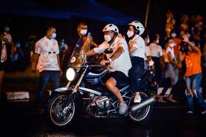 BIB: 
                            <button type="button" onclick="openModal(18151936)" class="btn btn-primary btn-sm float-right btn-popup" data-toggle="modal" data-target=".modal-high-quality">
                        <i class="fas fa-shopping-cart"></i> Add to Cart
                    </button>
                                            <button type="button" onclick="isThisMe(18151936, true)" class="btn btn-success btn-sm float-right btn-popup btn-isme hidden" data-toggle="tooltip" data-placement="bottom" title="นี่คือรูปของคุณใช่ไหม คลิกที่นี่เพื่อเอาเข้าอัลบั้ม">
                        <i class="fas fa-plus"></i> Add to album
                    </button>
                    <button type="button" onclick="isThisMe(18151936, false)" class="btn btn-warning btn-sm float-right btn-popup btn-isnotme hidden">
                        <i class="fas fa-ban"></i> Remove from album
                    </button>