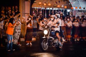 BIB: 
                            <button type="button" onclick="openModal(18151932)" class="btn btn-primary btn-sm float-right btn-popup" data-toggle="modal" data-target=".modal-high-quality">
                        <i class="fas fa-shopping-cart"></i> Add to Cart
                    </button>
                                            <button type="button" onclick="isThisMe(18151932, true)" class="btn btn-success btn-sm float-right btn-popup btn-isme hidden" data-toggle="tooltip" data-placement="bottom" title="นี่คือรูปของคุณใช่ไหม คลิกที่นี่เพื่อเอาเข้าอัลบั้ม">
                        <i class="fas fa-plus"></i> Add to album
                    </button>
                    <button type="button" onclick="isThisMe(18151932, false)" class="btn btn-warning btn-sm float-right btn-popup btn-isnotme hidden">
                        <i class="fas fa-ban"></i> Remove from album
                    </button>