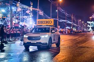 BIB: 100943
                            <button type="button" onclick="openModal(18151950)" class="btn btn-primary btn-sm float-right btn-popup" data-toggle="modal" data-target=".modal-high-quality">
                        <i class="fas fa-shopping-cart"></i> Add to Cart
                    </button>
                                            <button type="button" onclick="isThisMe(18151950, true)" class="btn btn-success btn-sm float-right btn-popup btn-isme hidden" data-toggle="tooltip" data-placement="bottom" title="นี่คือรูปของคุณใช่ไหม คลิกที่นี่เพื่อเอาเข้าอัลบั้ม">
                        <i class="fas fa-plus"></i> Add to album
                    </button>
                    <button type="button" onclick="isThisMe(18151950, false)" class="btn btn-warning btn-sm float-right btn-popup btn-isnotme hidden">
                        <i class="fas fa-ban"></i> Remove from album
                    </button>